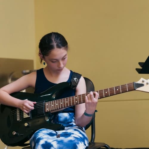 Guitar student